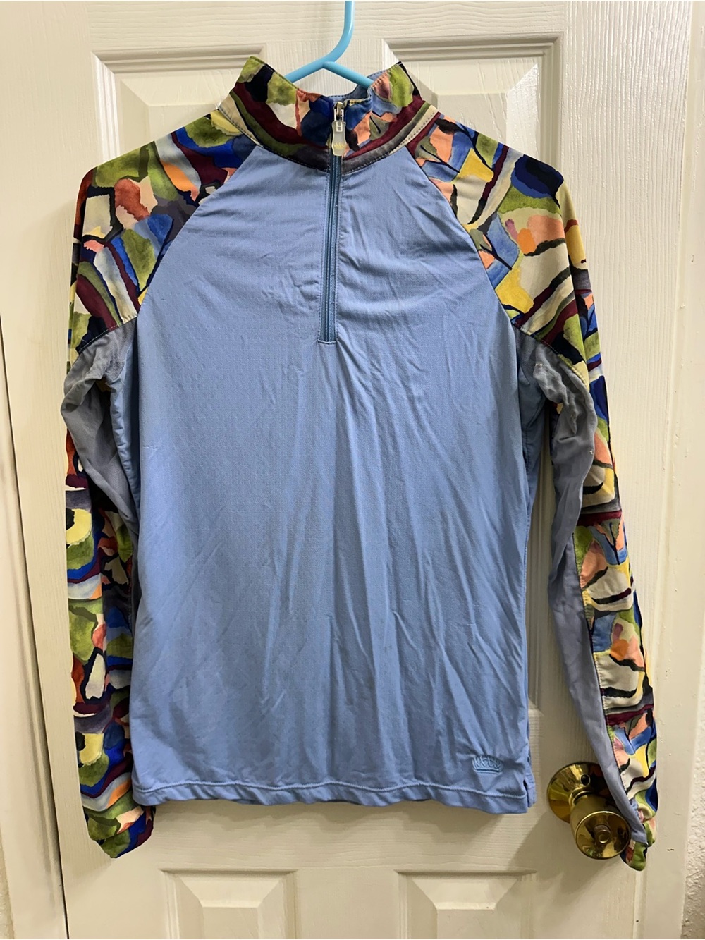 Kastel Sun shirt 1/4 Zip with Multicolor Sleeves. Small